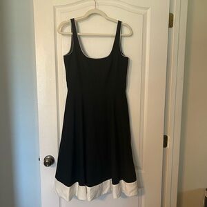 NWOT White House black market fits market classic fit and flare size 6